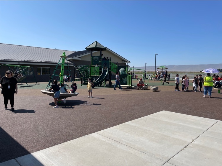 Live Feed Mount Adams School District 209